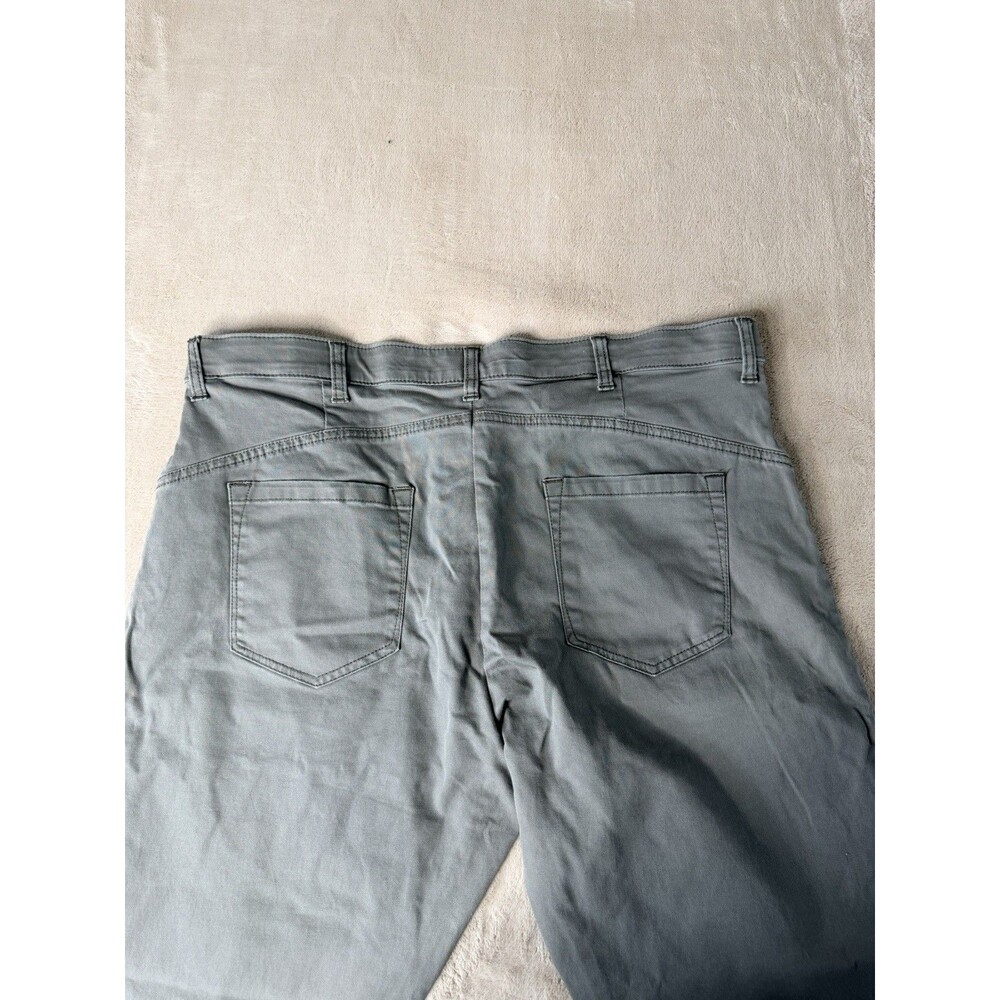 Wrangler Gray Stretch Work Pants Men’s — Slim Fit / Lightweight —size 38x29 - Picture 8 of 10